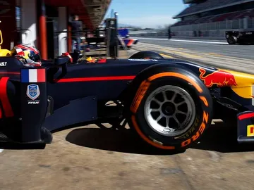 PierreGaslyGP2TestBarcelona.jpg PierreGaslyGP2TestBarcelona.jpg
