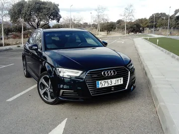 A3-Sportback-etron-frente2.jpg A3-Sportback-etron-frente2.jpg