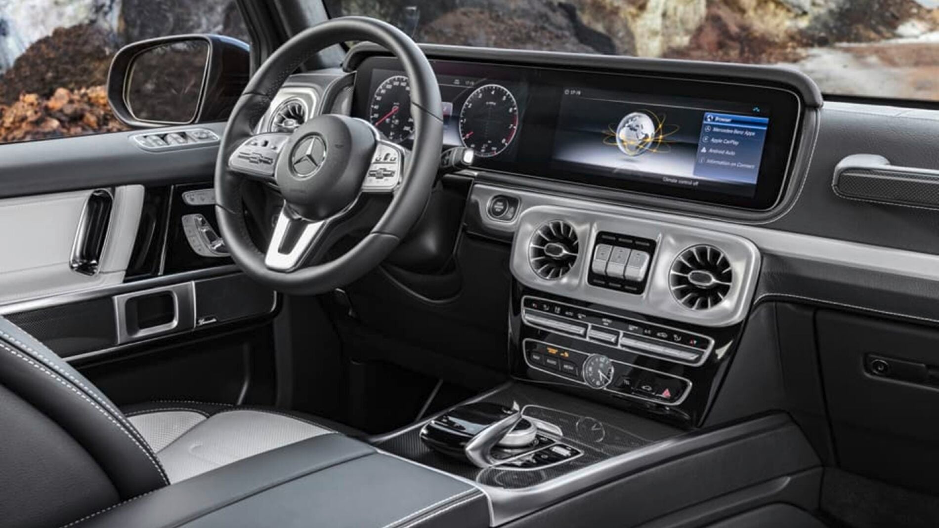 mercedes-clase-g-interior-2018-001.jpg