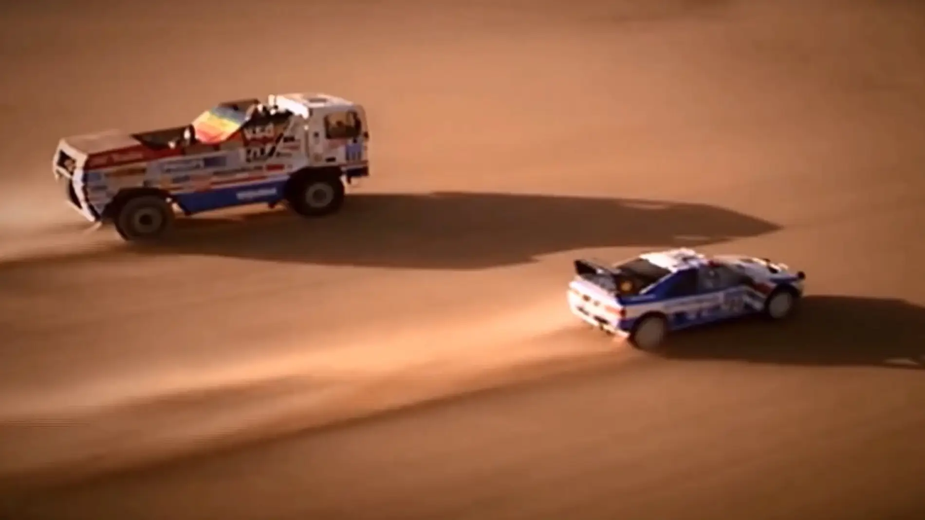 Ari-Vatanen-vs-Jan-de-Rooy-Dakar-1988.jpg