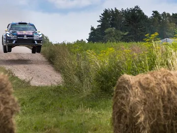 vw-rally-poland-2016-mikkelsen-cc.jpg vw-rally-poland-2016-mikkelsen-cc.jpg