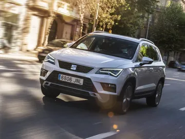 seat-ateca-suv35.jpg seat-ateca-suv35.jpg