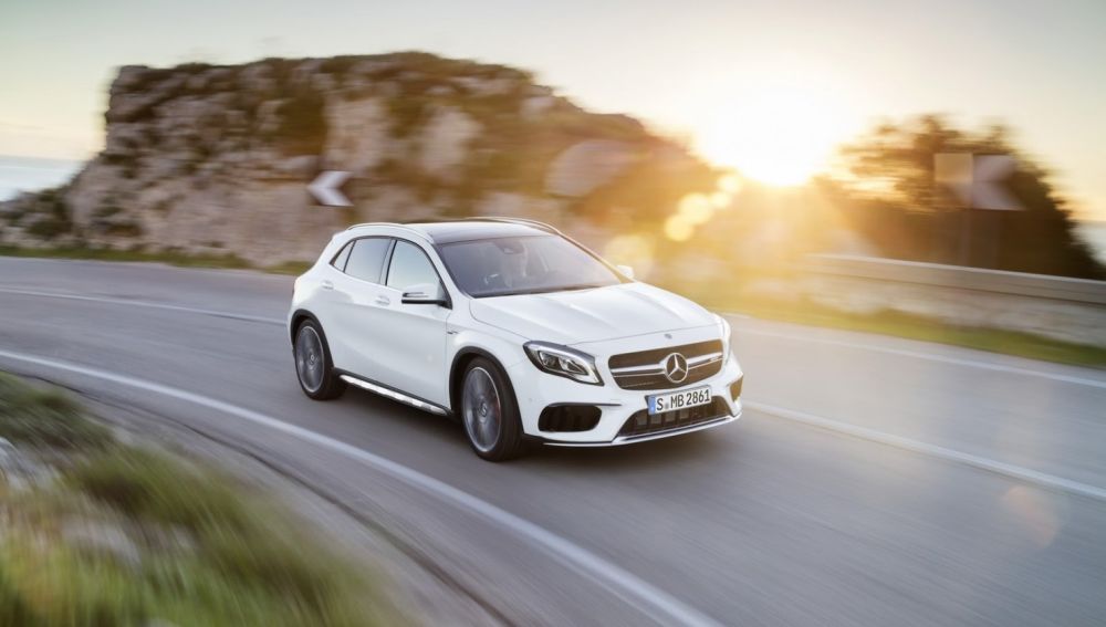 mercedes-gla7.jpg