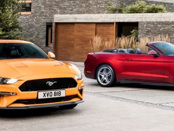 ford_mustang_614.jpg ford_mustang_614.jpg