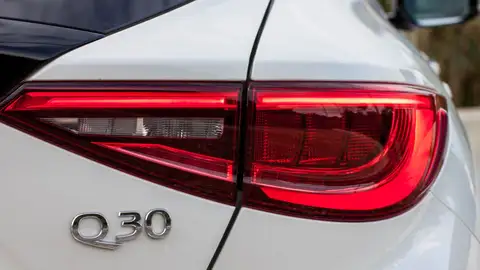 infiniti-q30-presentacion-9.jpg infiniti-q30-presentacion-9