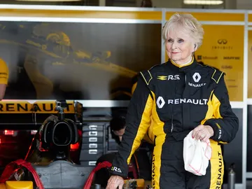 rosemary-smith-renault-formula-1-0717-01.jpg rosemary-smith-renault-formula-1-0717-01.jpg