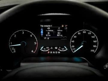 ford_transit_custom_sport_17.jpg ford_transit_custom_sport_17.jpg