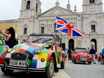 citroen-2cv-concentracion-mundial2.jpg citroen-2cv-concentracion-mundial2.jpg