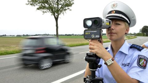 camara-radar-policia-0917-01