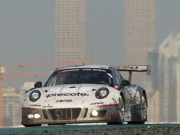 CC-Porsche-24h-Dubai-2017.jpg CC-Porsche-24h-Dubai-2017.jpg