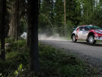 rally-finlandia-etapa-2-wrc-cc-1.jpg rally-finlandia-etapa-2-wrc-cc-1.jpg