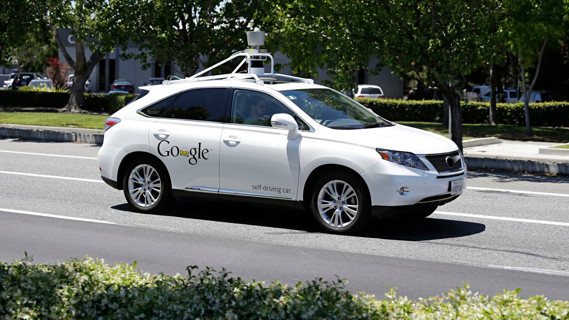 Google-lexus-autonomo-1115-00.jpg