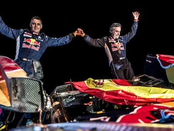 carlos-sainz-wrc-dakar-1.jpg carlos-sainz-wrc-dakar-1.jpg