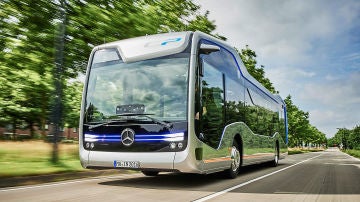 mercedes-autobus-autonomo-2016-01.jpg