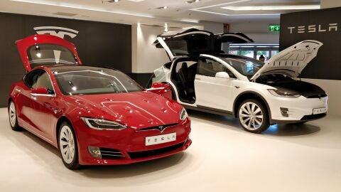 Tesla-marbella-corte-ingles-claverod-0617-01