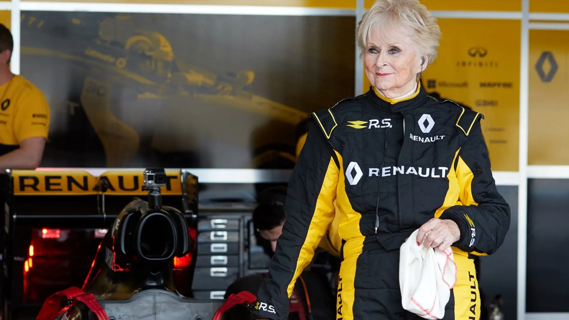 Renault-Sport-Rosemary-Smith-F1-4.jpg