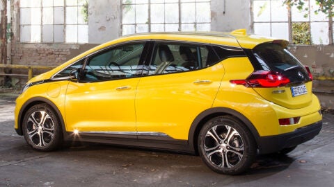0opel_ampera-e_13