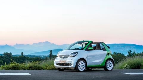 smart fortwo cabrio electric drive Pressdrive