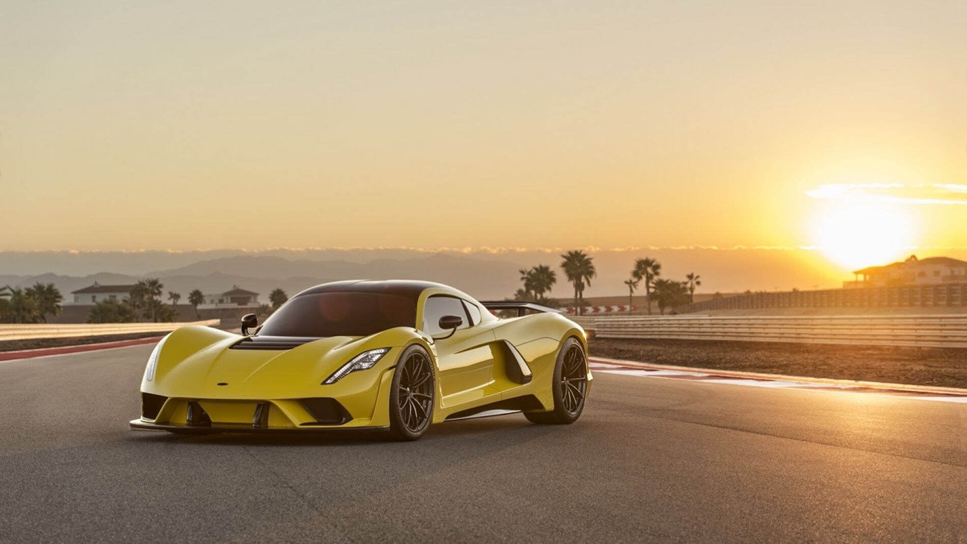 hennessey-venom-f5-1017-001.jpg