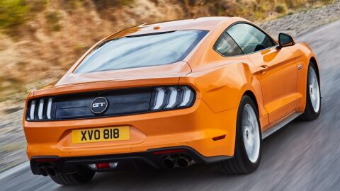 ford_mustang_gt_fastback_160