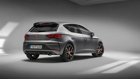 seat-leon-cupra-r-2018-2