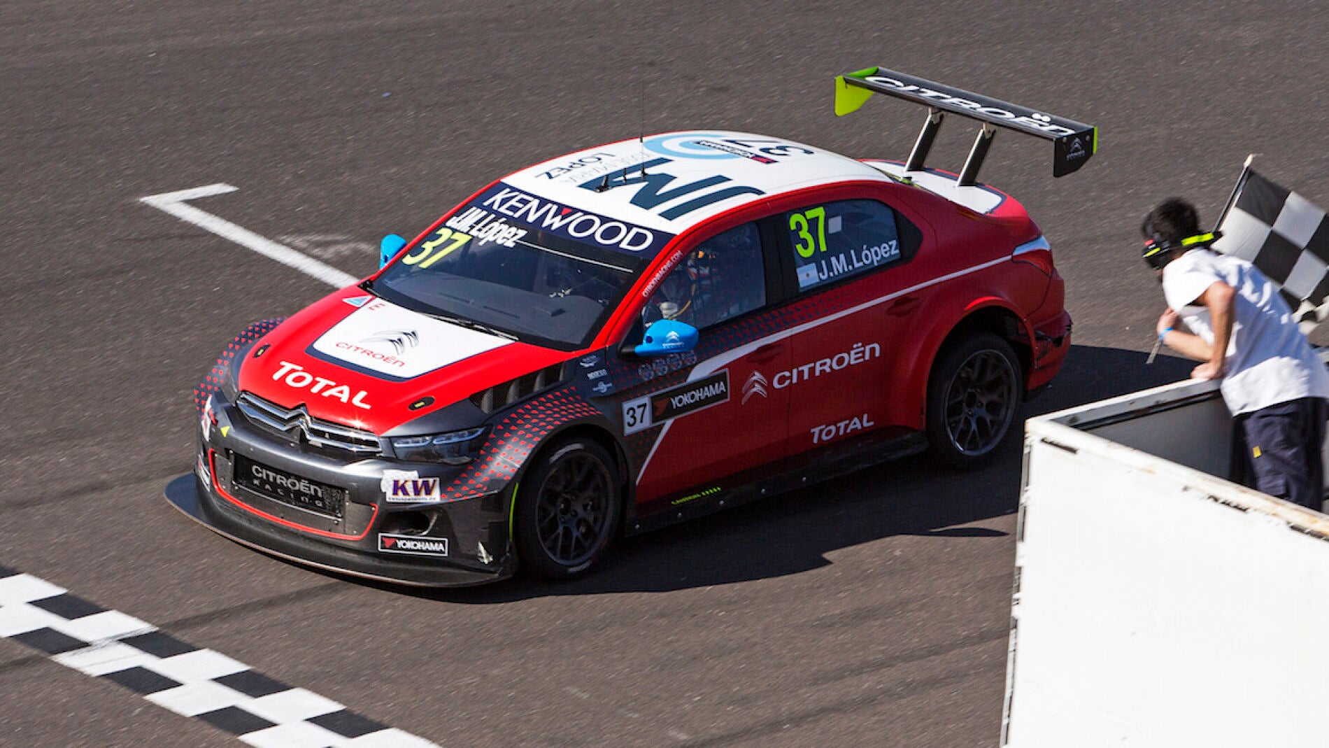 CC-Pechito-WTCC-Argentina-2016.jpg