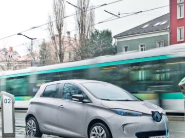 renault-ZOE24-960x384