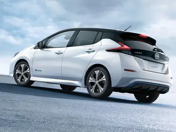 nissan-leaf-2018-28.jpg nissan-leaf-2018-28.jpg