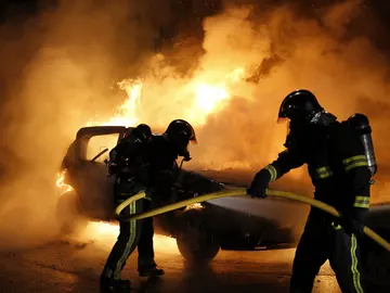 autoquemado010114b.jpg autoquemado010114b.jpg