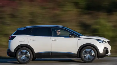peugeot-3008-II32.jpg peugeot-3008-II32
