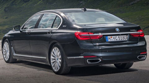 0bmw_740le_20