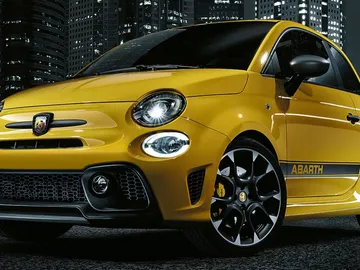 0abarth_595_competizione_6.jpg 0abarth_595_competizione_6.jpg