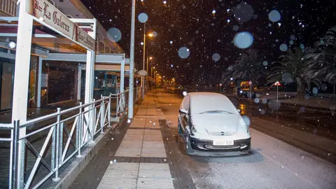 Coche nevado Coche nevado
