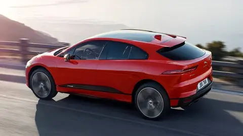 Jaguar I-Pace Jaguar I-Pace, el primer coche 100€ eléctrico de la firma británica.