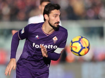 Davide Astori, en un partido con la Fiorentina Davide Astori, en un partido con la Fiorentina