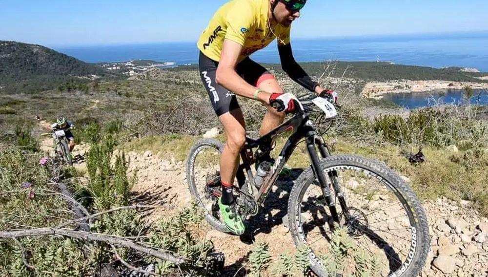 Vuelta a Ibiza en Mountain Bike BTT 