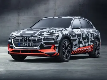 Audi e-tron prototype Audi e-tron prototype