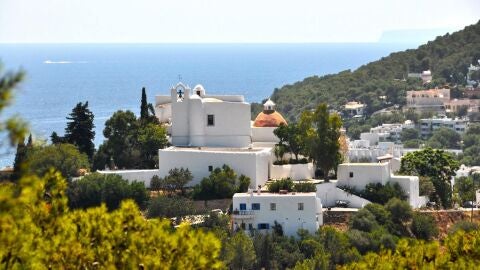 Nos vamos de Semana Santa a Ibiza 