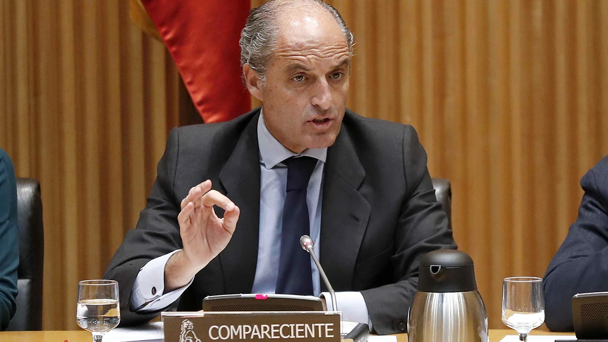 Francisco Camps comparece en el Congreso Francisco Camps comparece en el Congreso