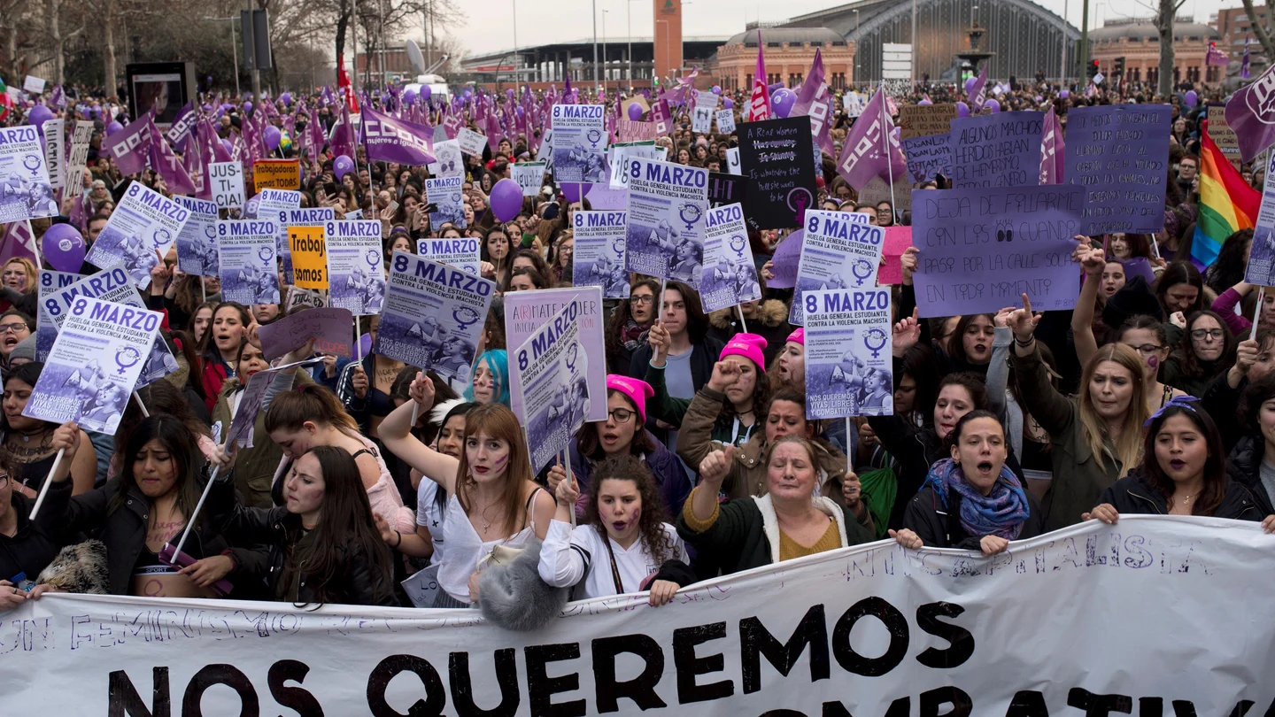 Manifestación por la huelga feminista del 8M de 2018 en Madrid Manifestación por la huelga feminista del 8M de 2018 en Madrid