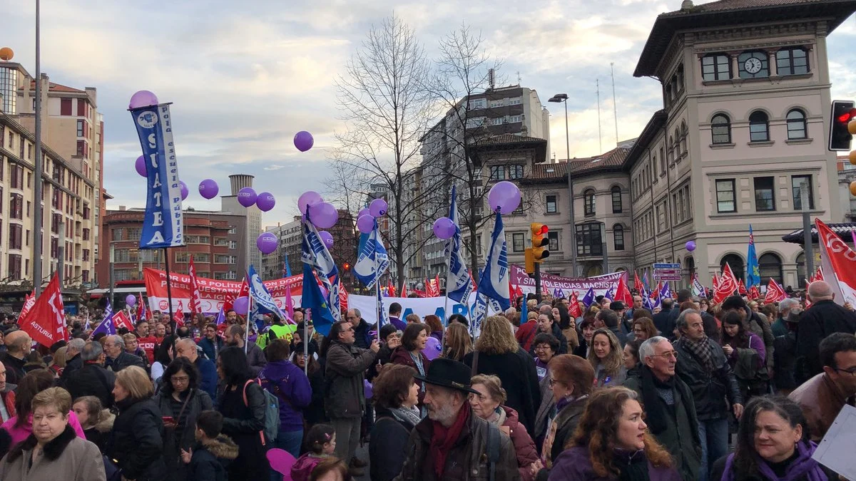 Manifestación en Asturias en la huelga de mujeres