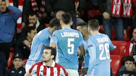 Lekue se lamenta en el partido contra el Marsella Lekue se lamenta en el partido contra el Marsella