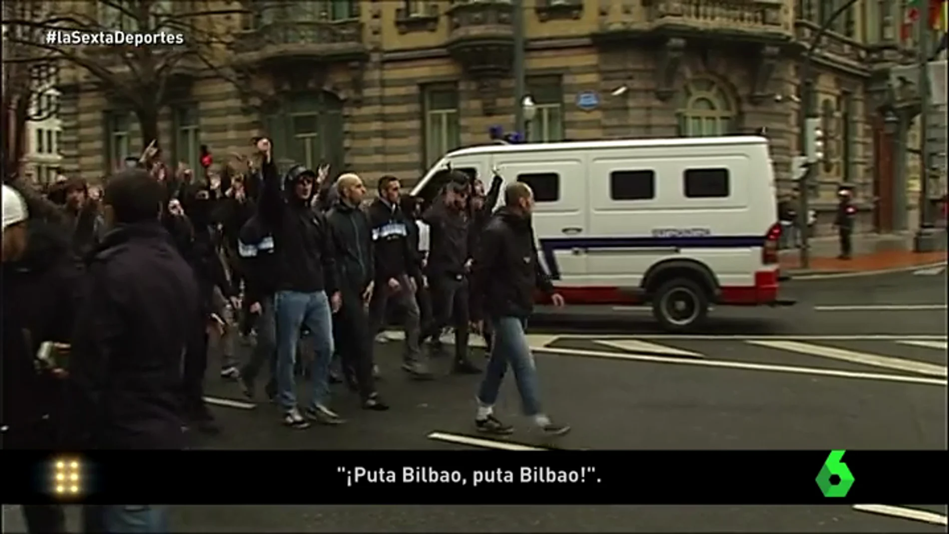 Tensión y confusión en la llegada de los ultras del Marsella a San Mamés
