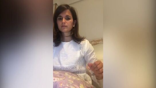 Una abogada de un importante bufete denuncia discriminaci&oacute;n tras ser madre: "Se me desacredit&oacute; d&iacute;a a d&iacute;a"