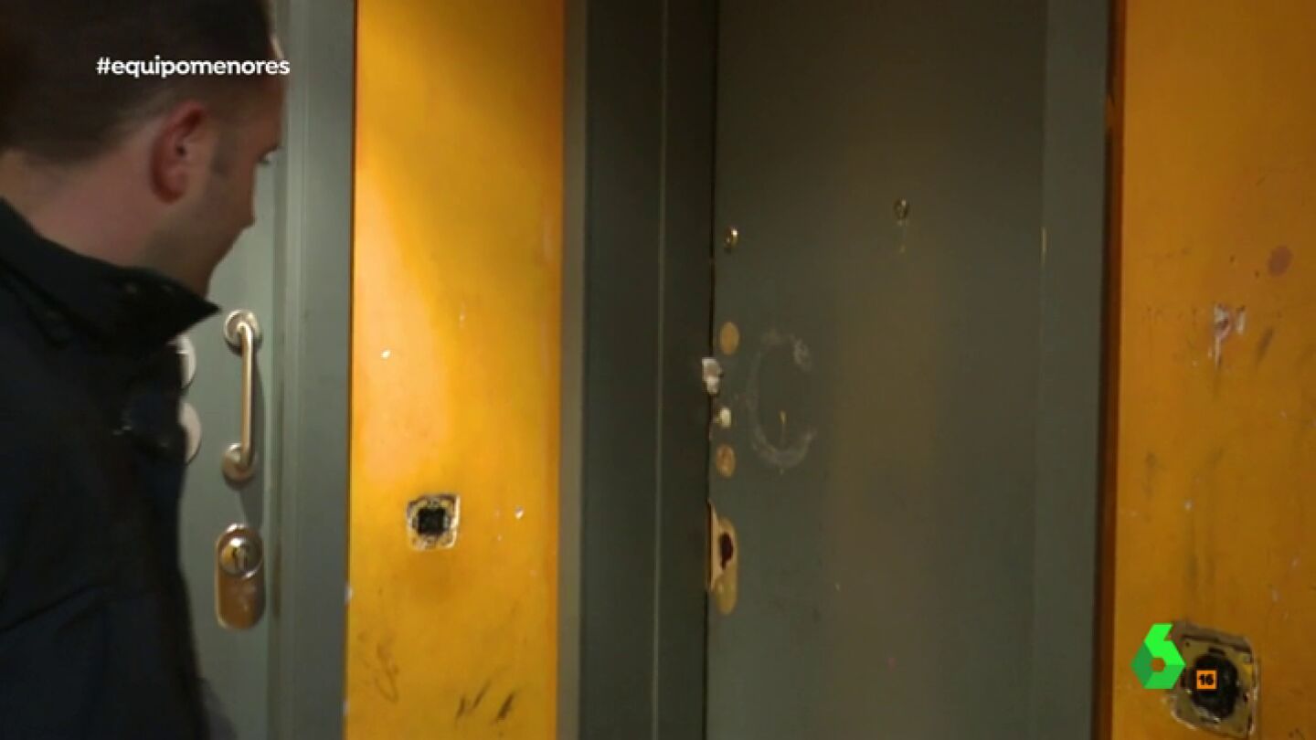 La familia del menor implicado en la presunta violaci&oacute;n grupal de una ni&ntilde;a de 14 a&ntilde;os: "Fuera de aqu&iacute;, voy a romperte la cabeza"