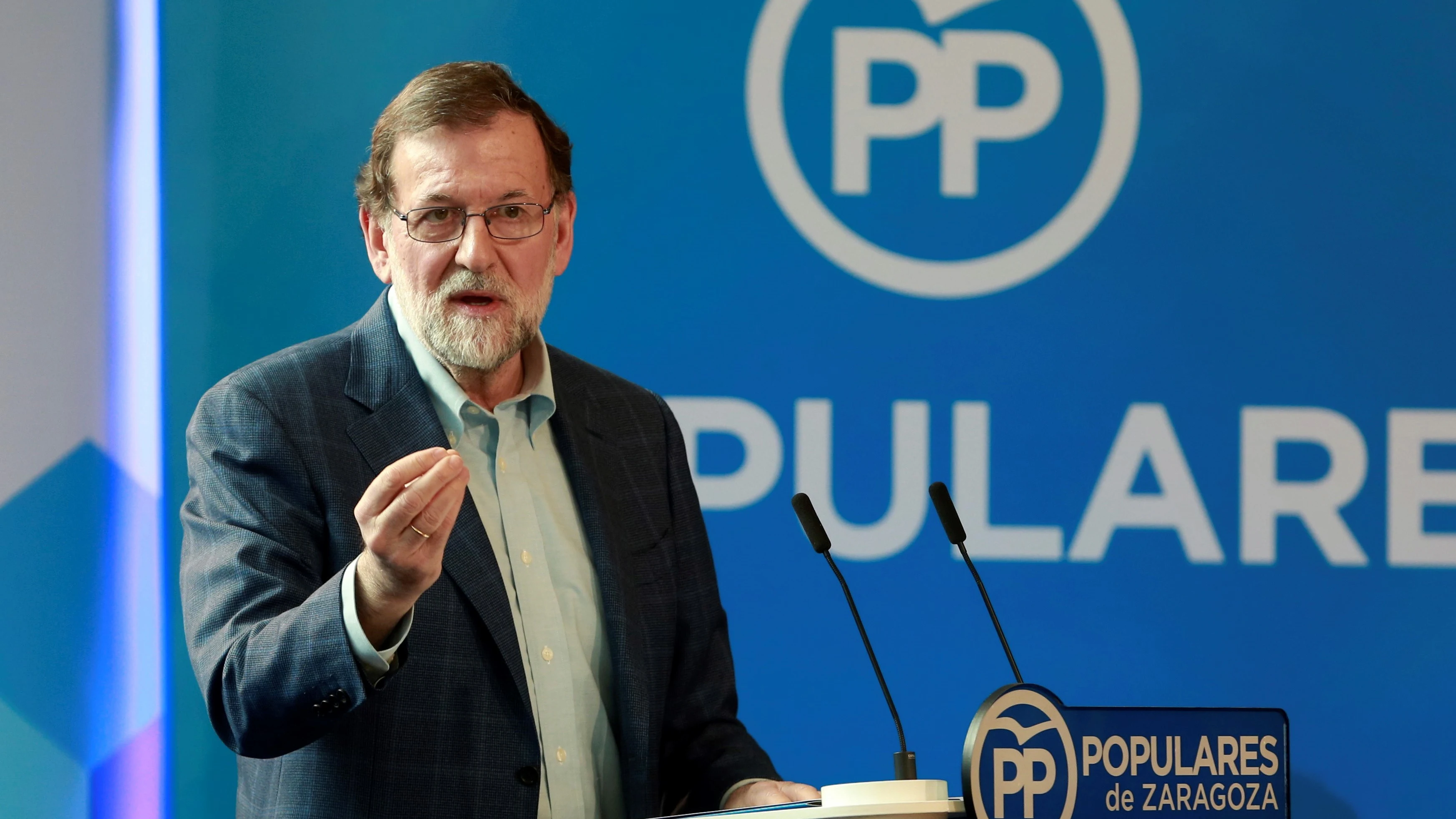 El presidente del Gobierno de España, Mariano Rajoy, durante un acto del PP