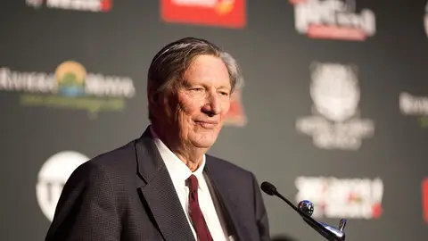 El presidente de la Academia de las Ciencias y las Artes Cinematográficas de Hollywood, John Bailey El presidente de la Academia de las Ciencias y las Artes Cinematográficas de Hollywood, John Bailey