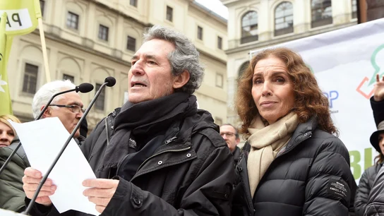 Los cantantes Miguel Ríos y Ana Belén Los cantantes Miguel Ríos y Ana Belén