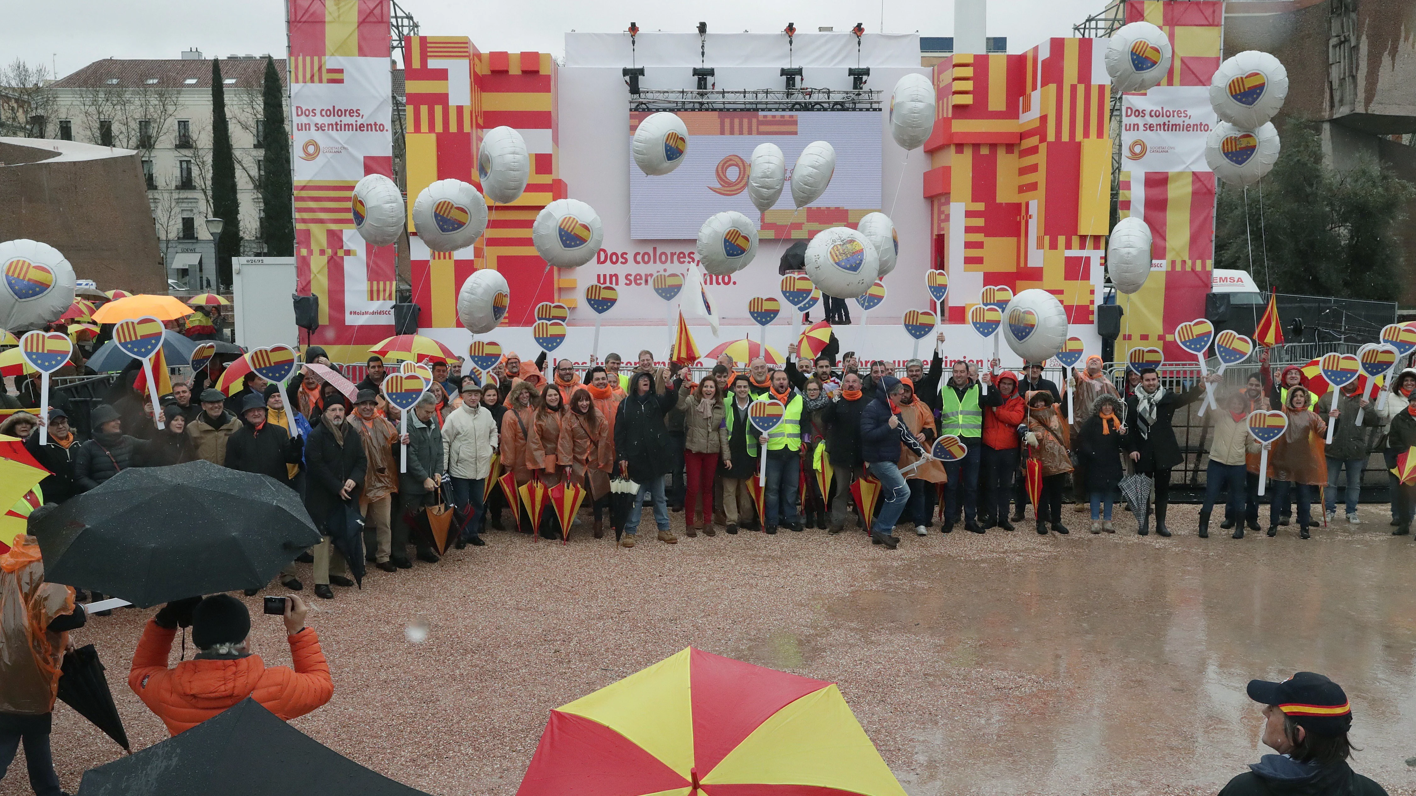 Vista de la manifestación convocada por Societat Civil Catalana en Madrid