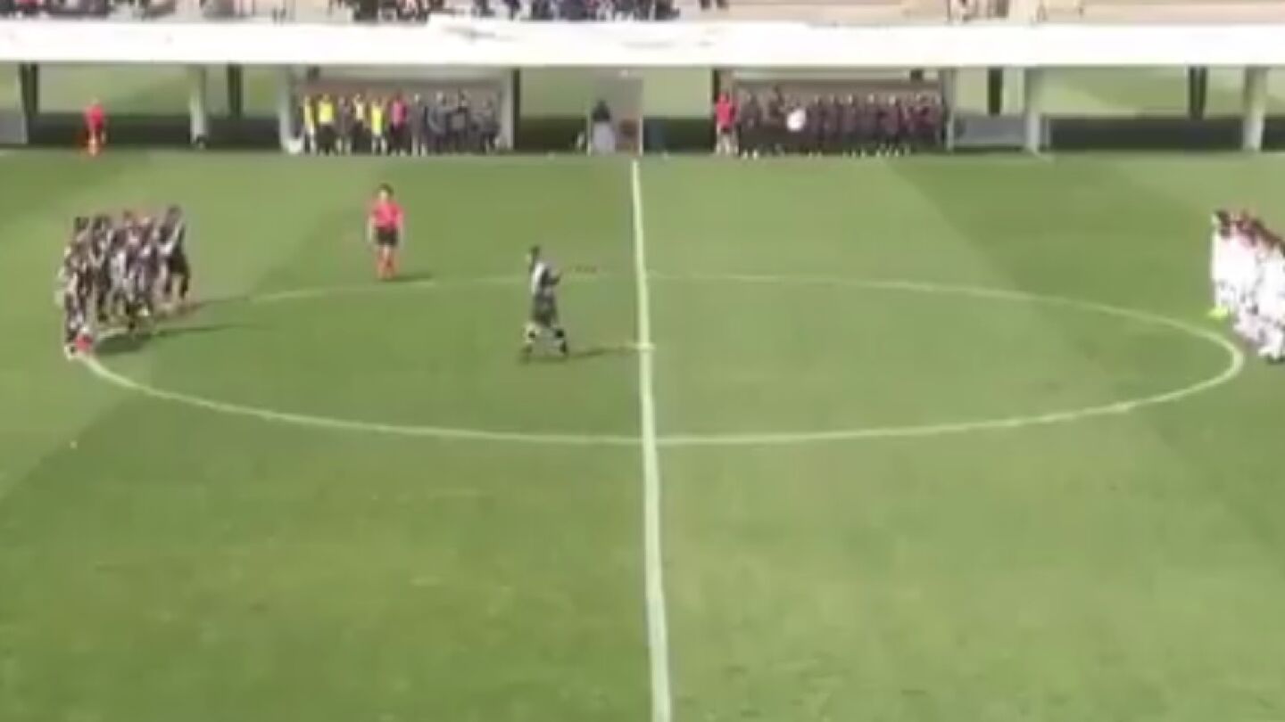 Pol&eacute;mico minuto de silencio en el Albacete-Rayo